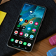 Imagen para el artículo titulado Samsung Galaxy S21 FE: el smartphone que acertó en todo menos en el precio